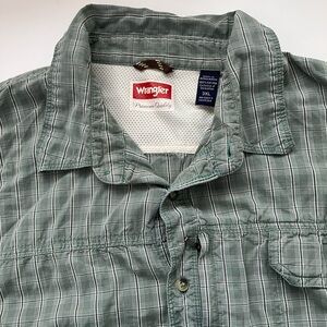 Wrangler Men’s Size 3XL 100% Cotton Shirt Short Sleeve Sage Green White